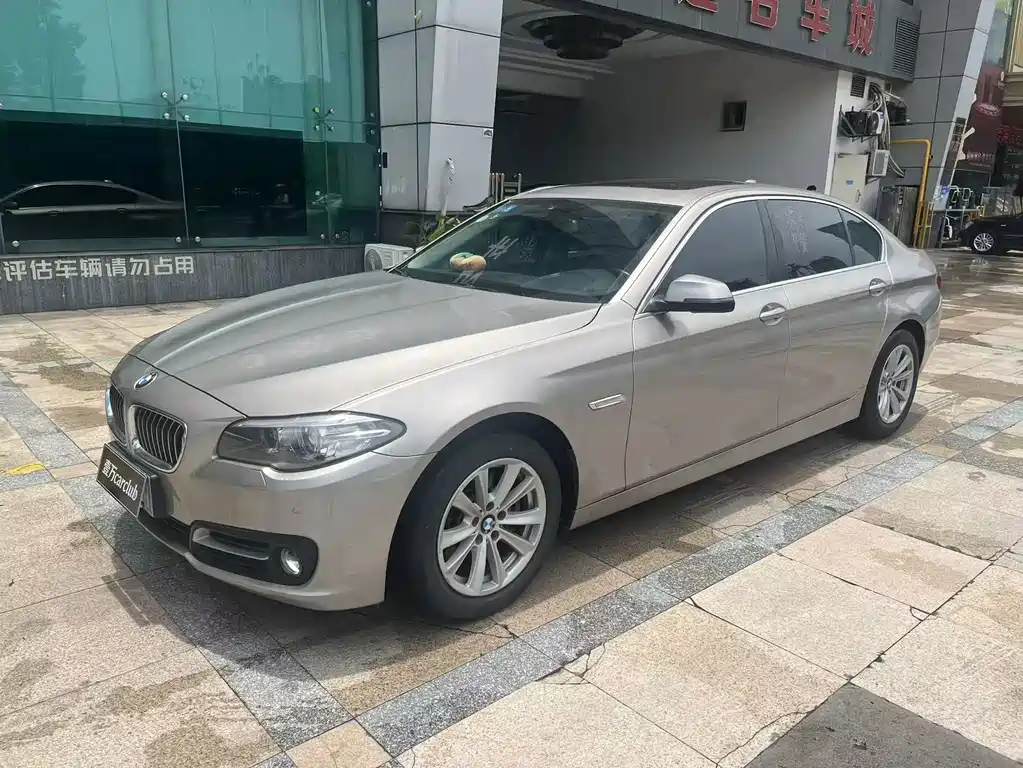 BMW 5 Series 2017