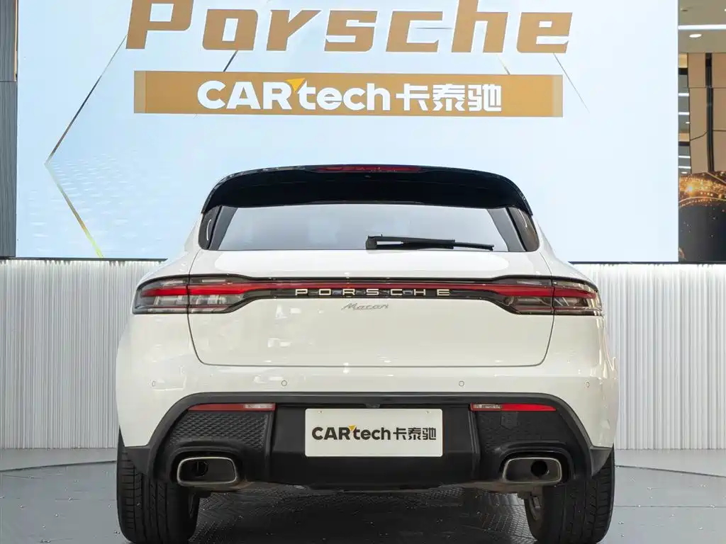 Porsche Macan 2023 — фото 15