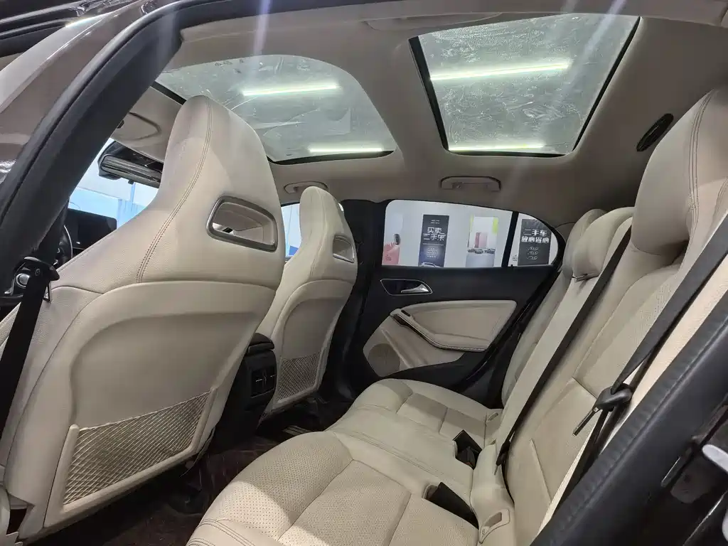 Mercedes-Benz GLA 2018 — фото 9