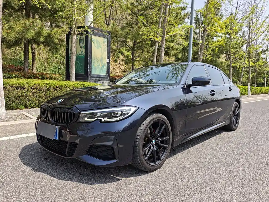 BMW 3 Series 2020 — фото 1
