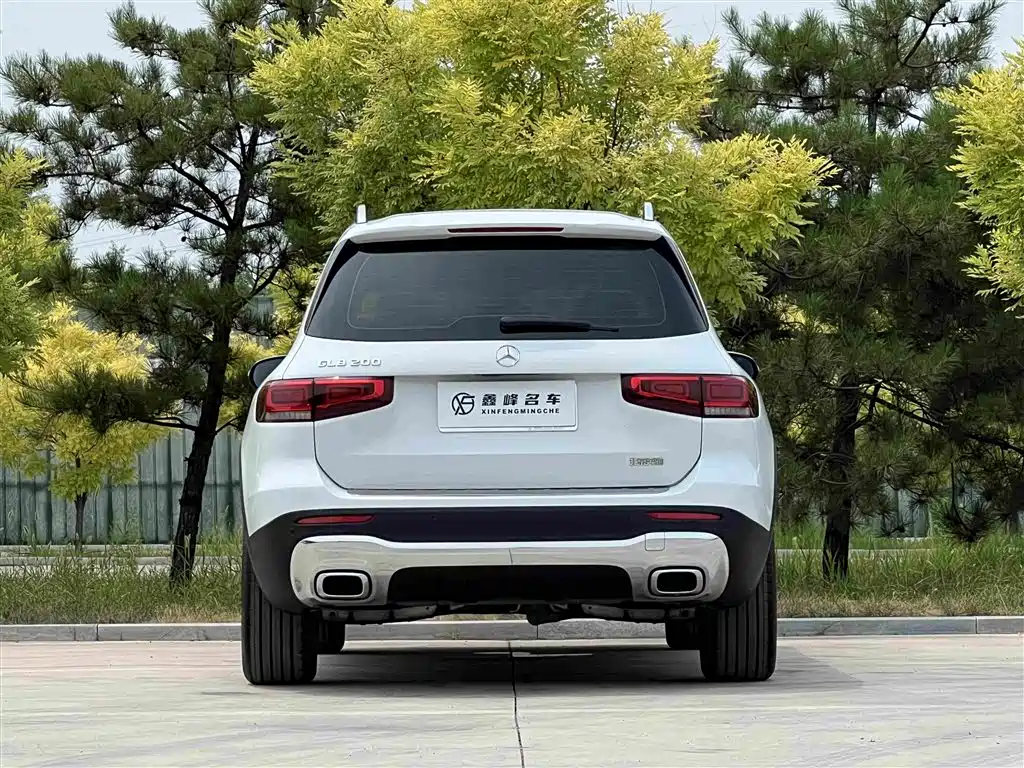 Mercedes-Benz GLB 2021 — фото 27