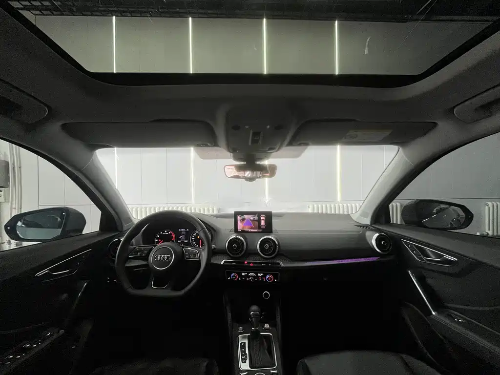 Audi Q2L 2022