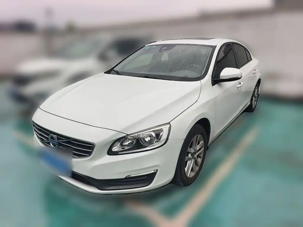 Volvo S60 2016 — фото 2