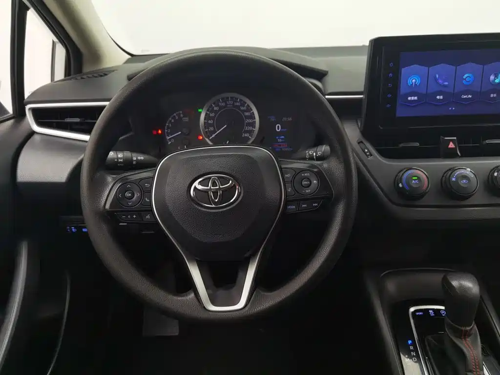 Toyota Corolla 2021 — фото 11