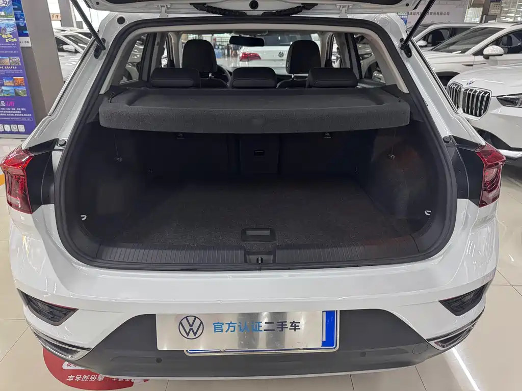 Volkswagen T-Roc 2022 — фото 9