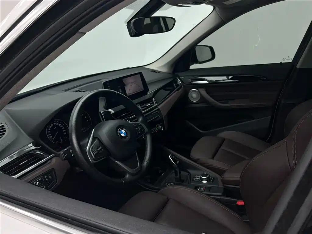 BMW X1 2022 — фото 20