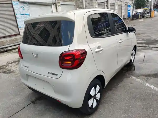 Wuling Hongguang MINIEV 2025