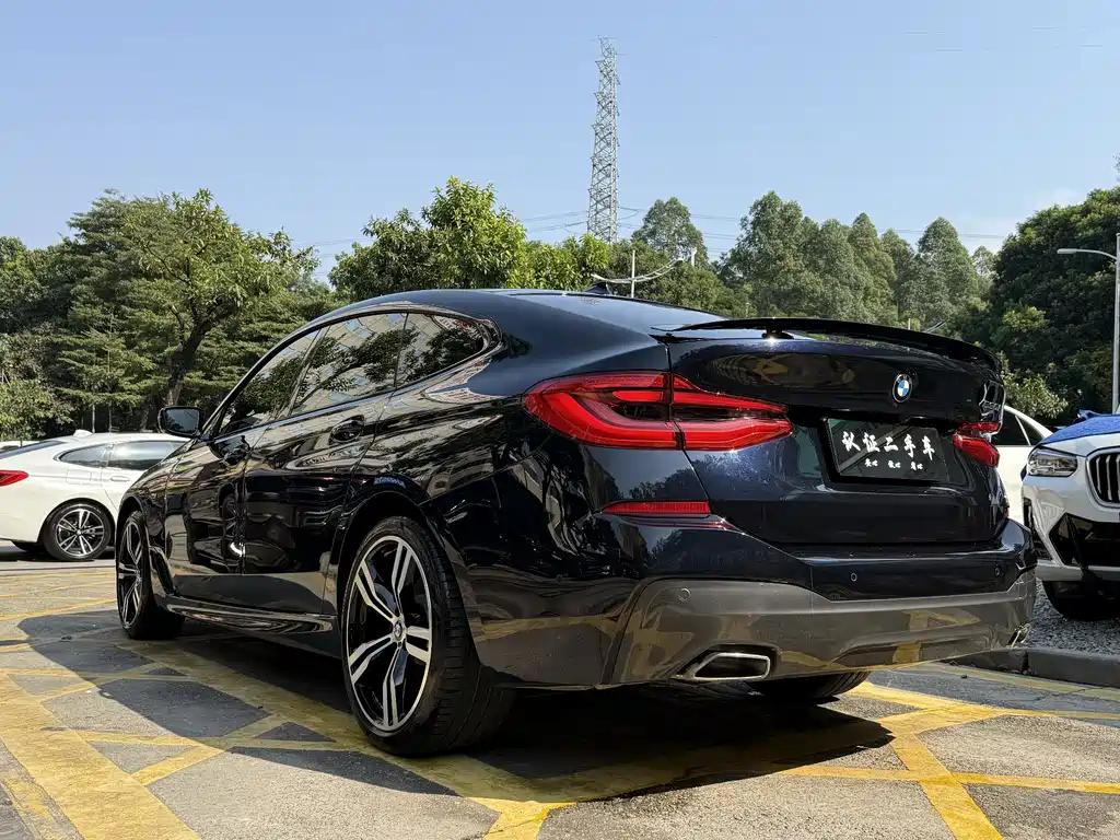 BMW 6 Series GT 2022 — фото 6