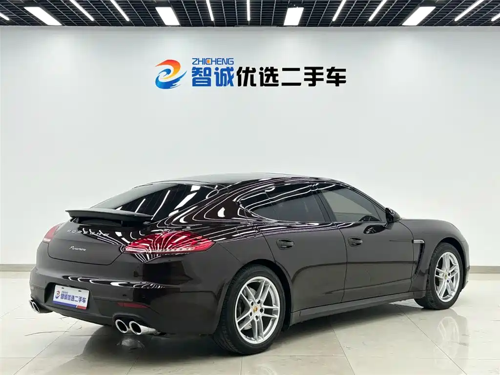 Porsche Panamera 2016 — фото 25