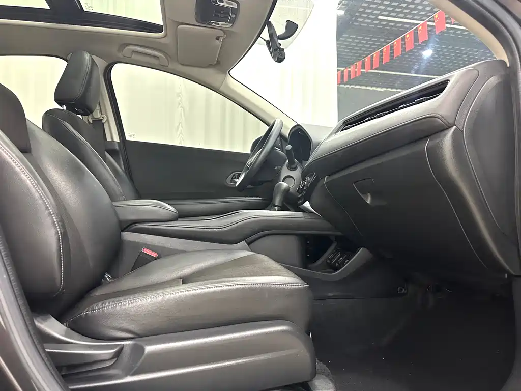 Honda Vezel 2022 — фото 10