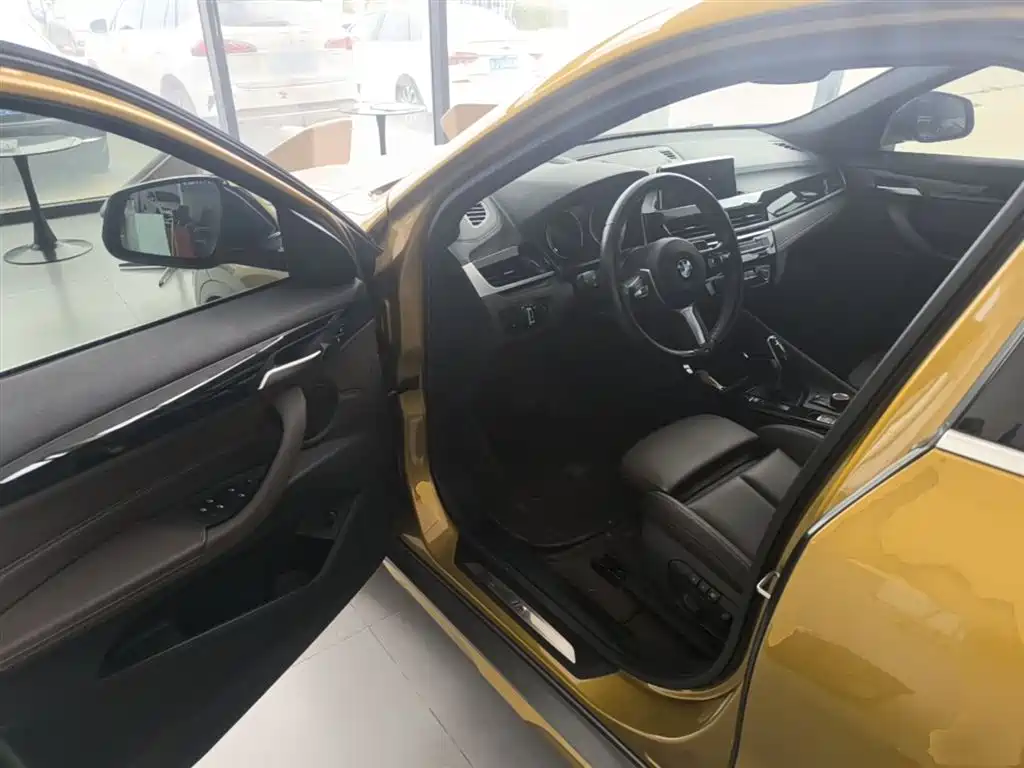BMW X2 2020 — фото 16