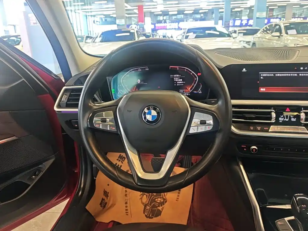 BMW 3 Series 2020 — фото 11