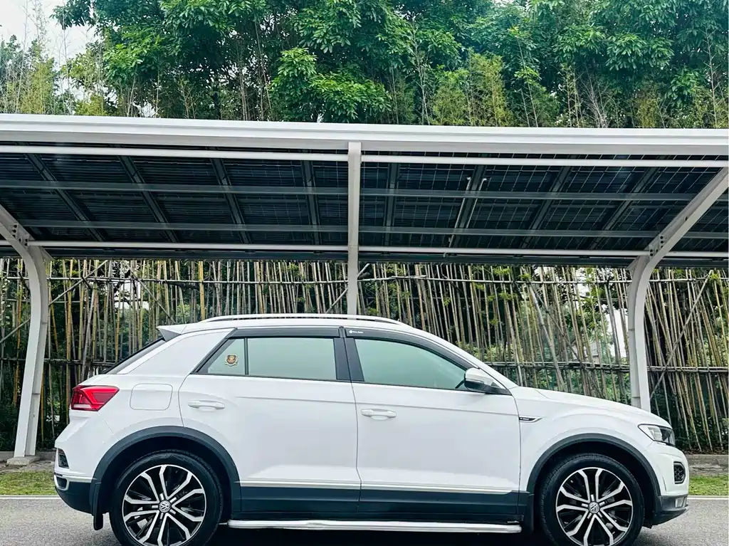 Volkswagen T-Roc 2019