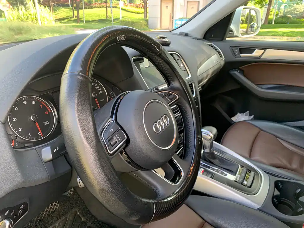 Audi Q5 2016 — фото 9