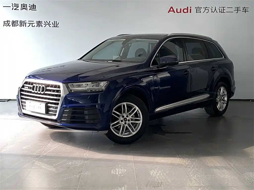 Audi Q7 2019 — фото 1