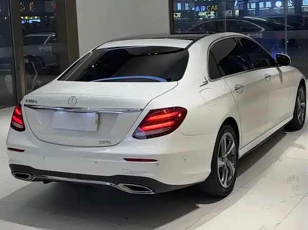 Mercedes-Benz E-Class 2018