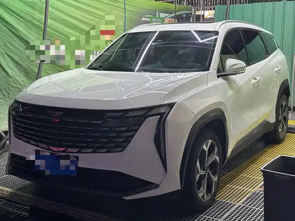 Geely Boyue L 2024