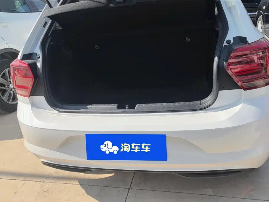 Volkswagen Polo 2021