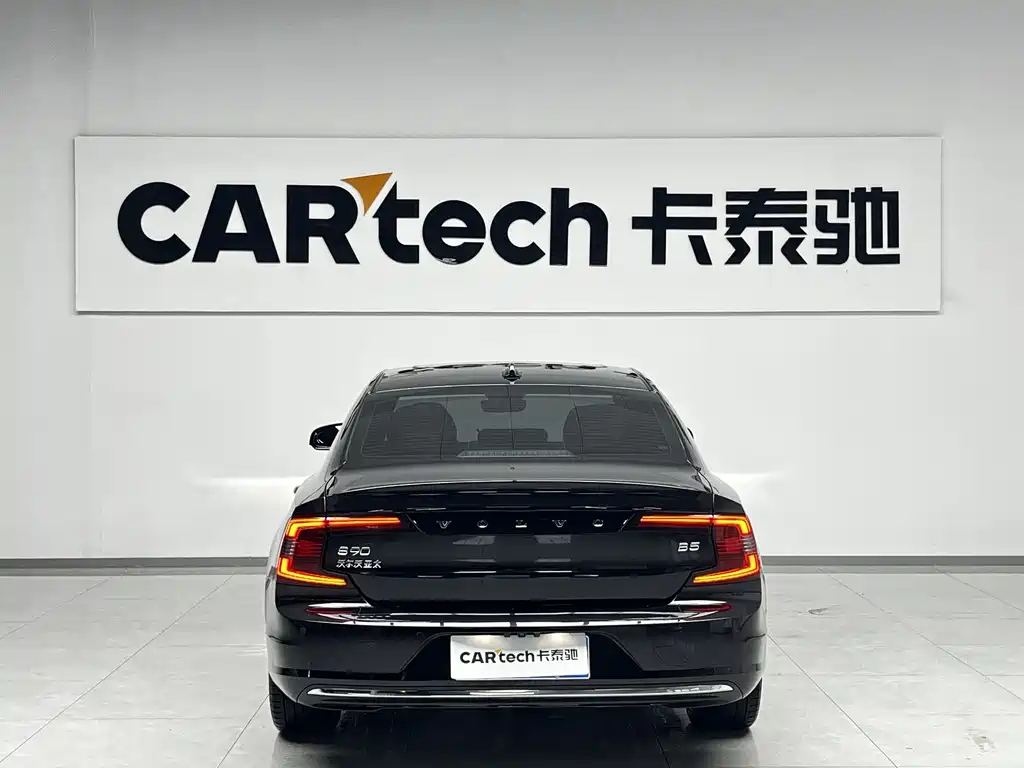 Volvo S90 2023 — фото 4