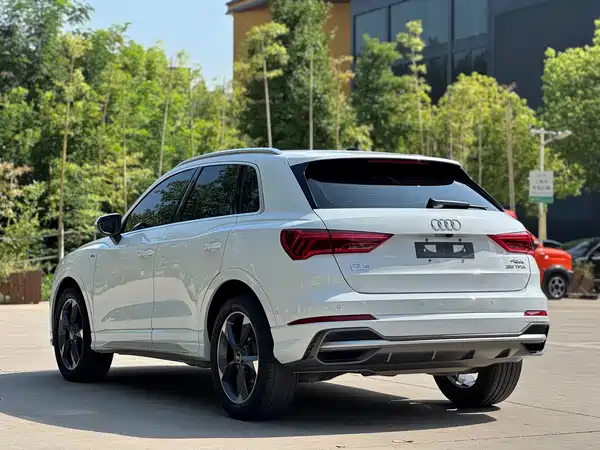 Audi Q3 2022
