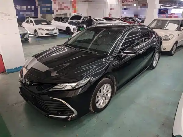 Toyota Camry 2021