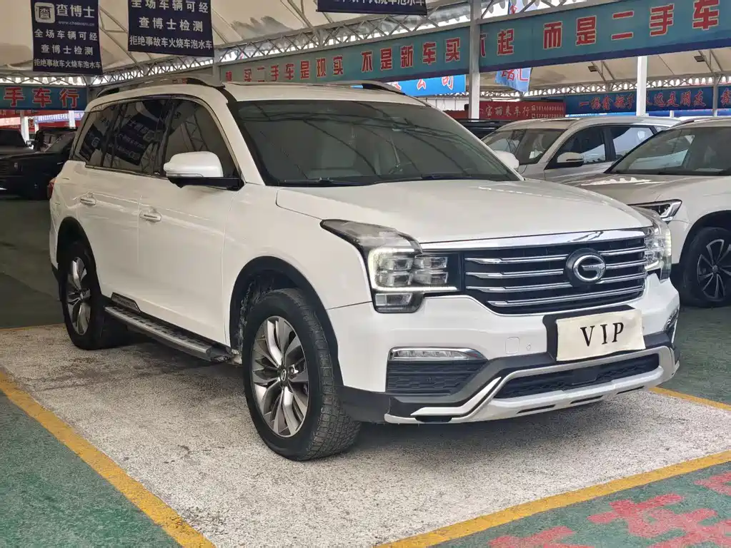 GAC Motor Trumpchi GS8 2018 — фото 3