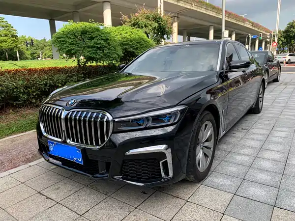BMW 7 Series 2012