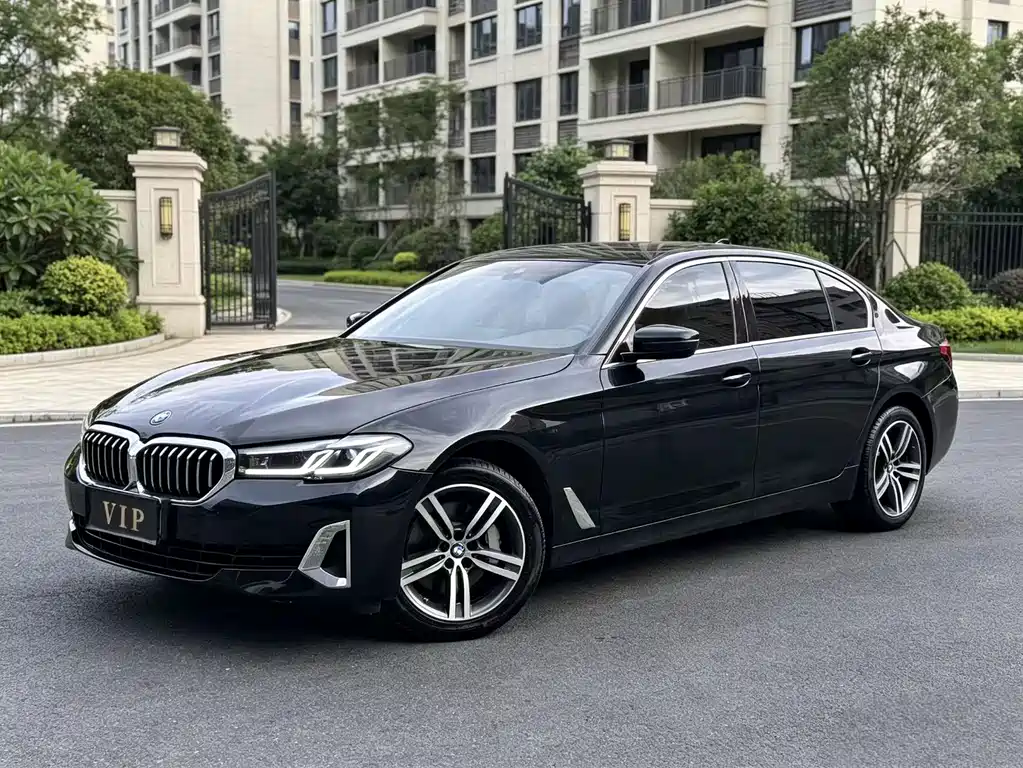 BMW 5 Series 2021