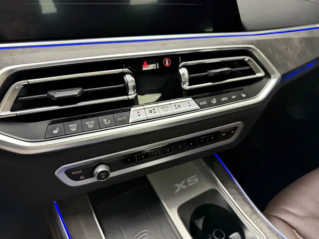 BMW X5 2023 — фото 13