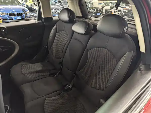 MINI Countryman 2015