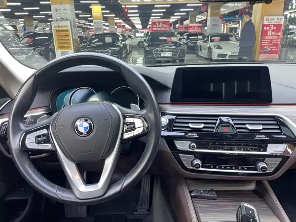 BMW 5 Series 2018