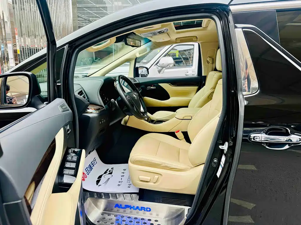 Toyota Alphard 2021 — фото 5