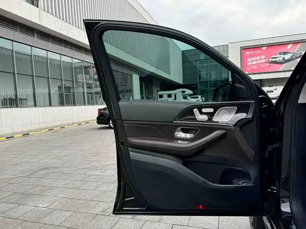 Mercedes-Benz GLE 2021