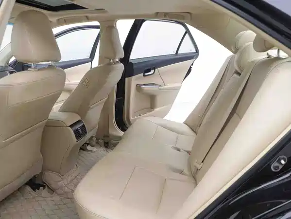 Toyota Camry 2015