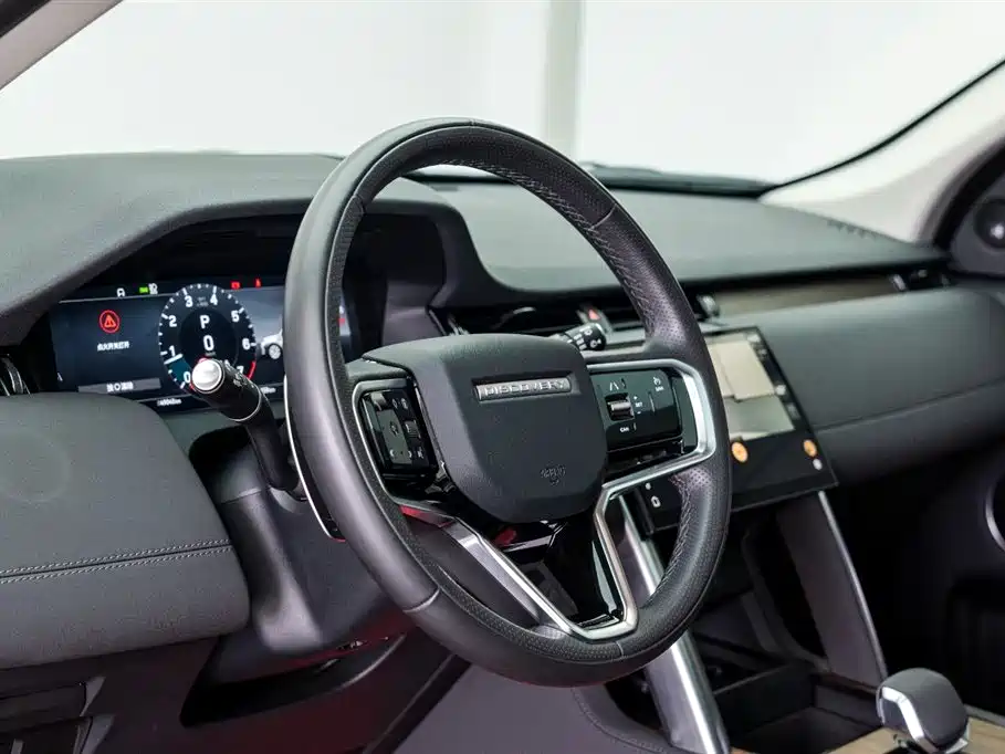 Land Rover Discovery Sport 2024 — фото 16