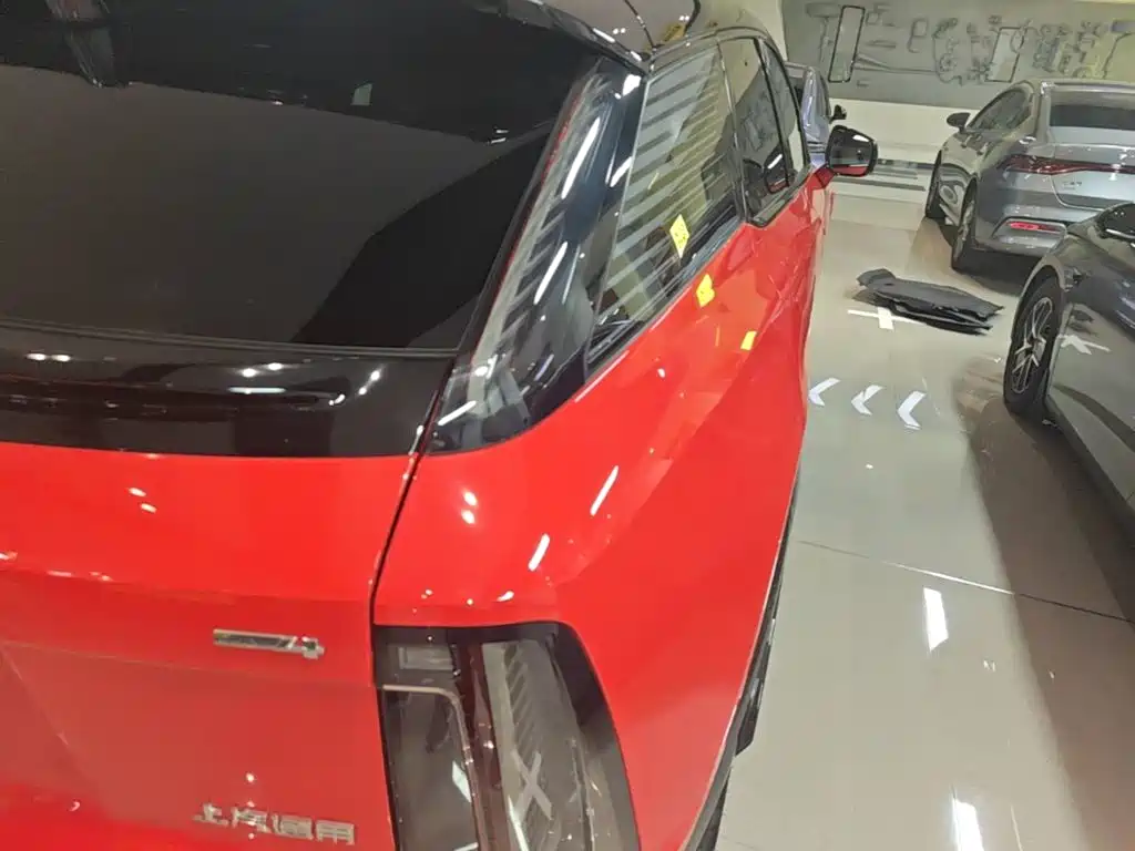 Cadillac IQ Aoge 2024 — фото 24