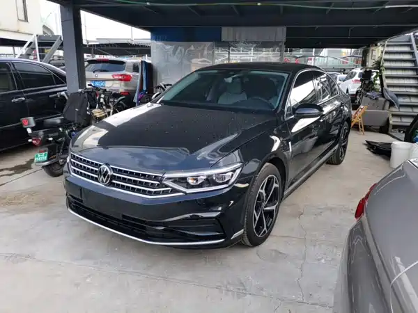 Volkswagen Magotan 2026