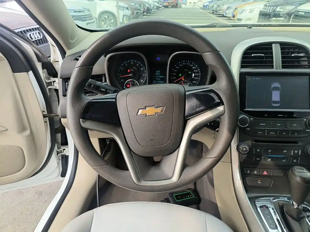 Chevrolet Malibu 2014 — фото 11