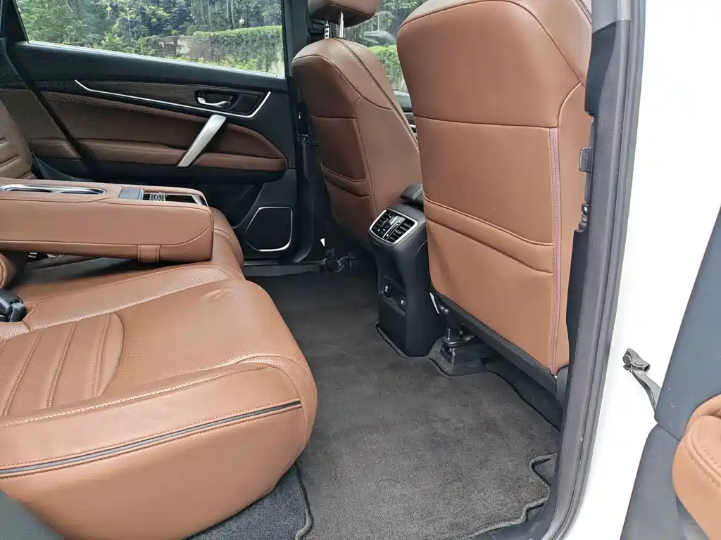 Honda UR-V 2017 — фото 16