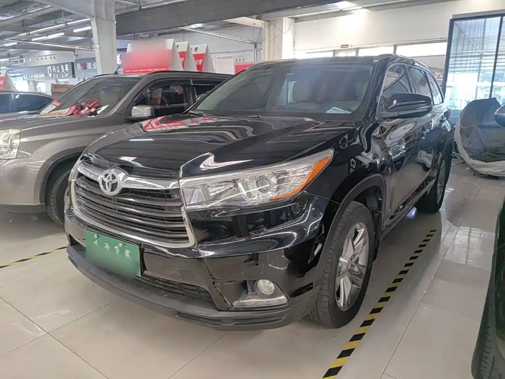 Toyota Highlander 2016 — фото 2