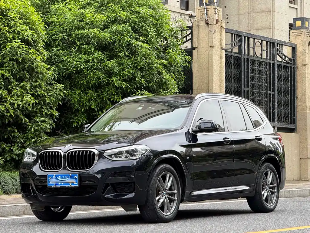 BMW X3 2021 — фото 1