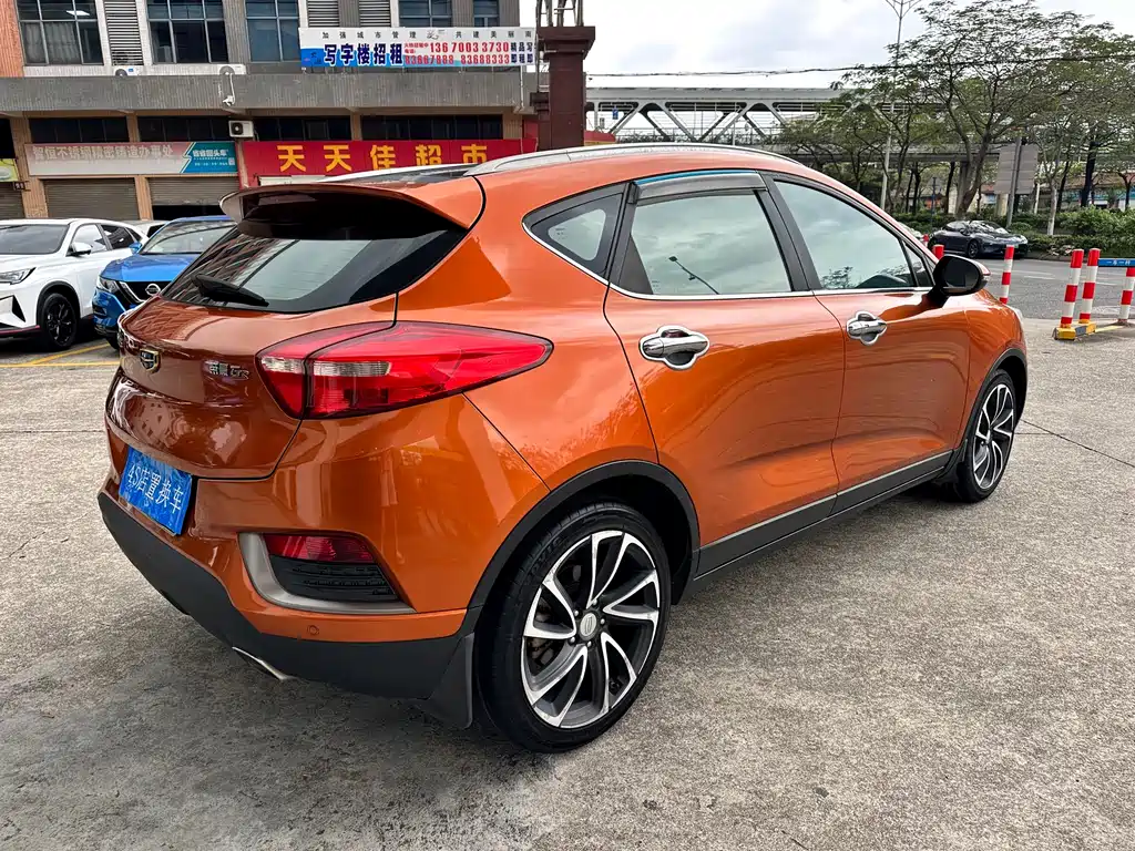 Geely Emgrand GS 2016 — фото 6