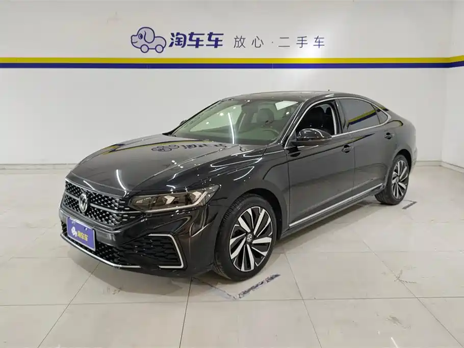 Volkswagen Passat 2022