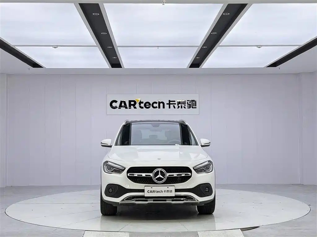 Mercedes-Benz GLA 2021 — фото 2