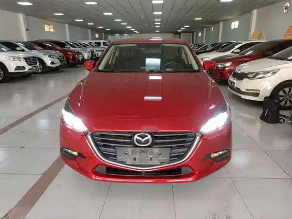 Mazda 3 Axela 2019