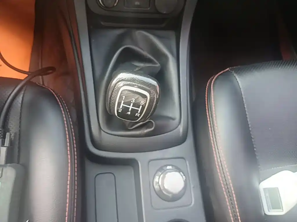 Isuzu RE-MAX Ruimai 2019 — фото 10