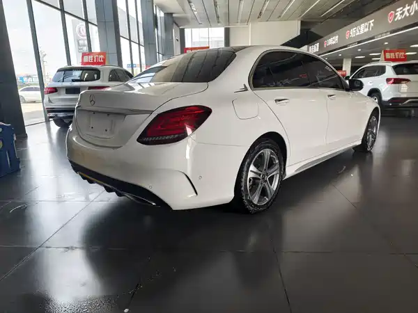 Mercedes-Benz C-Class 2019