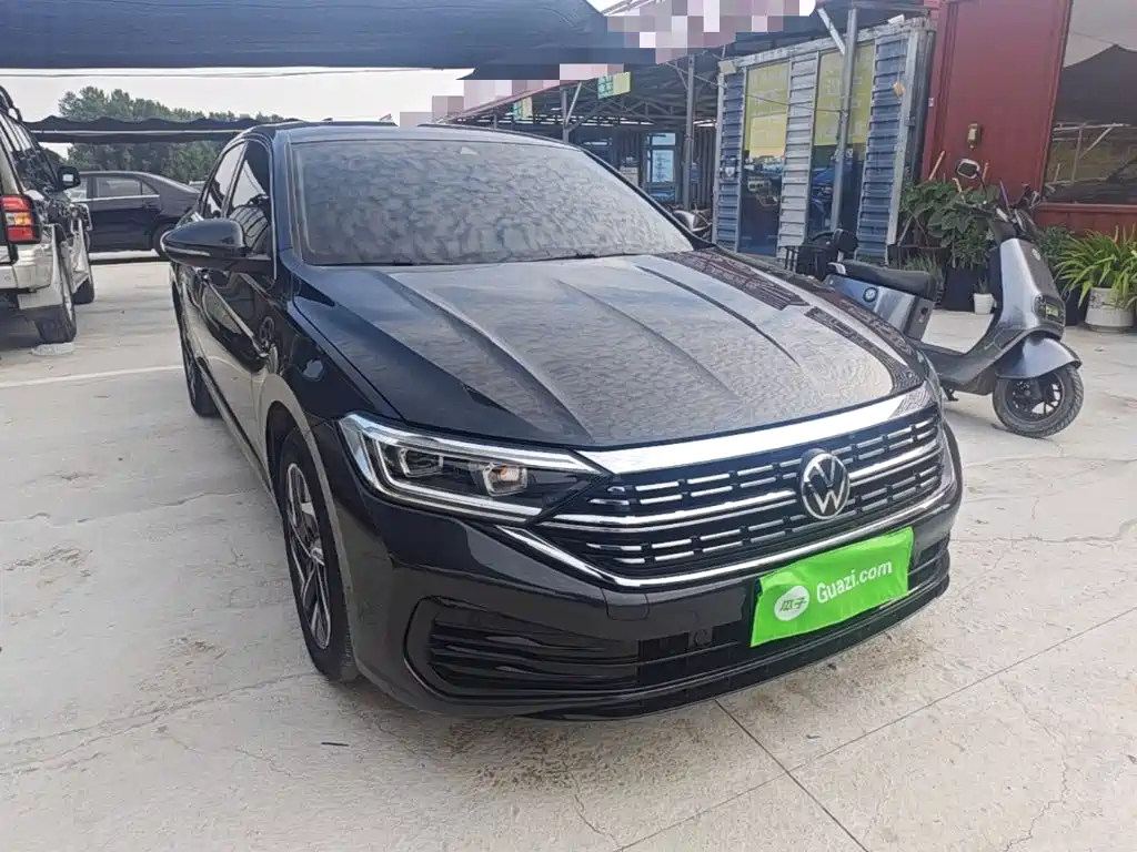 Volkswagen Sagitar 2024