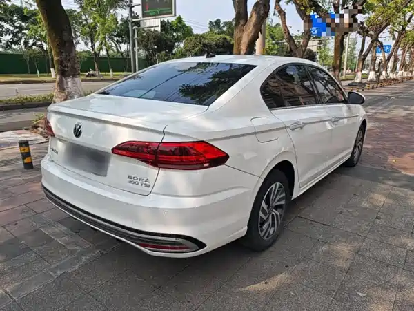 Volkswagen Bora 2023