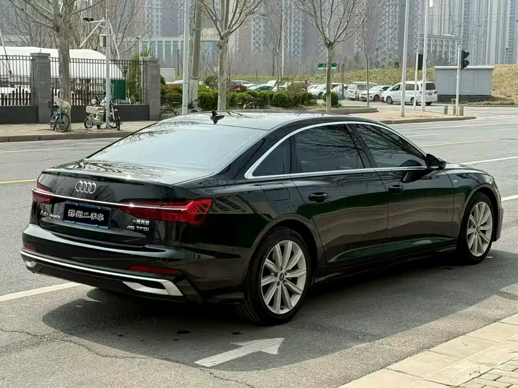 Audi A6L 2023 — фото 9